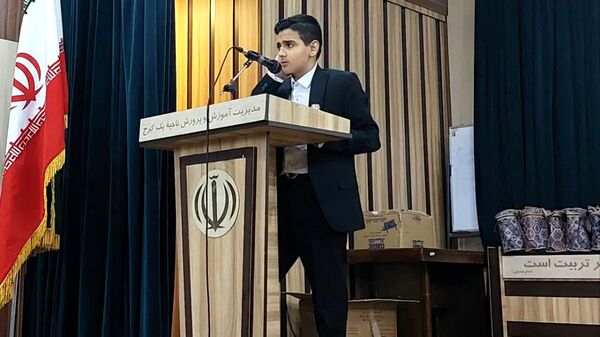 تقدیر از دانش‌آموزان و فرهنگیان البرز در مسابقات قرآن،عترت و نماز در کانون امام علی (ع) 