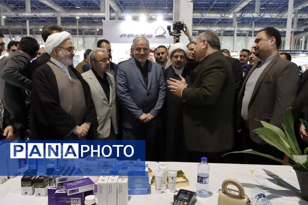 افتتاح بیست و پنجمین نمایشگاه ویژه هفته پژوهش و فناوری