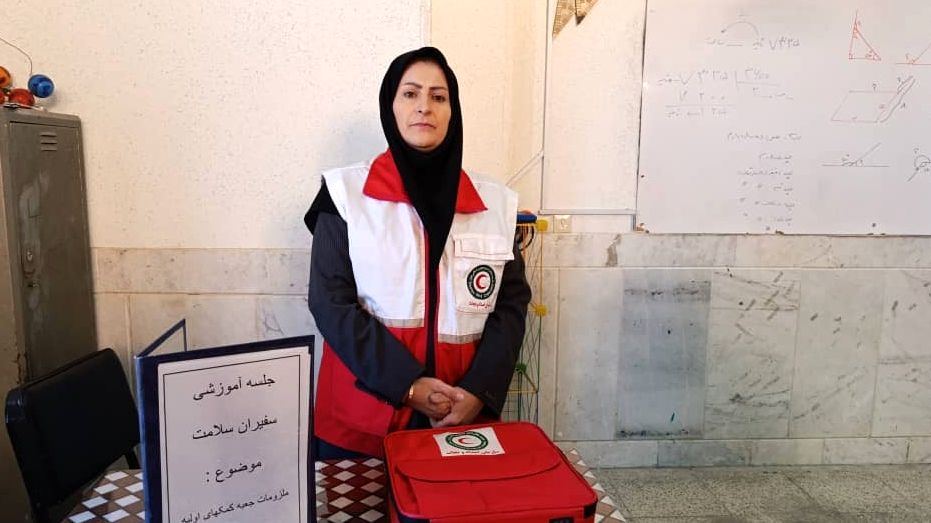 با اهدای خون، زندگی را به دیگران هدیه می‌دهیم