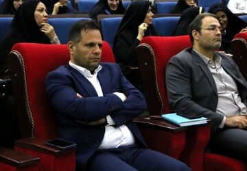 آماده‌سازی مدارس ملارد برای سال تحصیلی جدید در نشست مدیران
