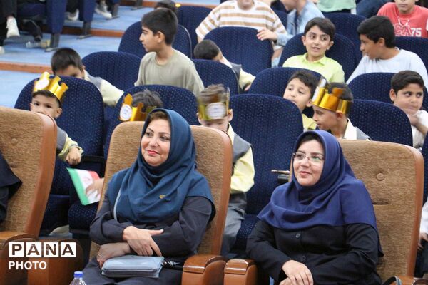 جشن شکوفه‌ها در مدارس سما؛ آغاز سال تحصیلی با یاد شهدای دانش‌آموز
