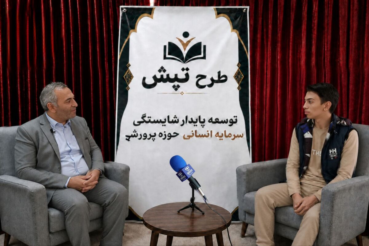  بخش مهمی از زندگی دانش آموزان با فضای مجازی و فناوری‌های نوین گره خورده است