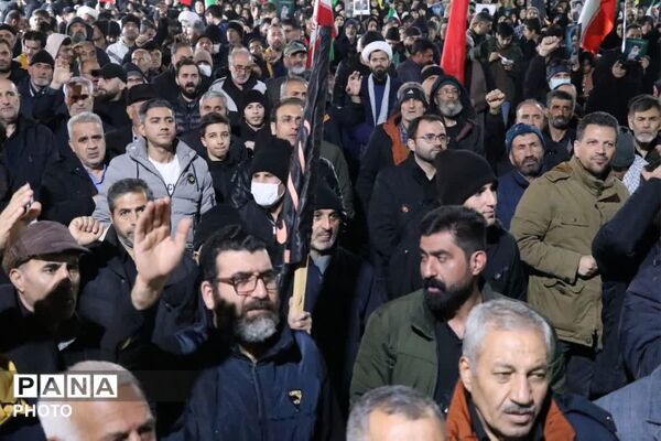 حماسه دیگر مردم نظرآباد در پی شهادت رهبر شهید و بیعت با سومین رهبر انقلاب اسلامی 