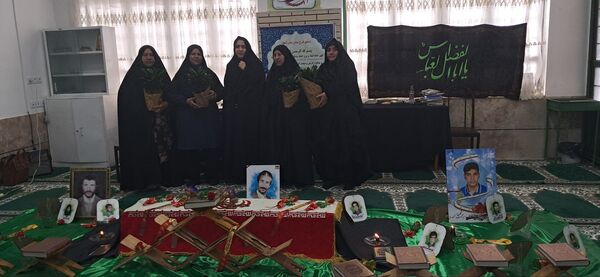 حضور مادران شهدا در مدرسه شهید رزمی خلیل آباد