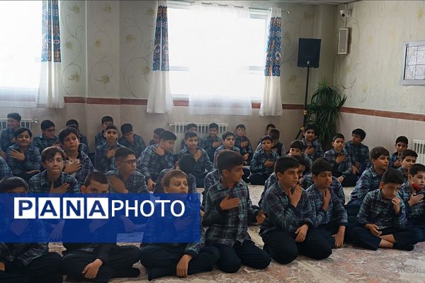 سیاه پوش کردن مدارس ناحیه دو شهرری به مناسبت ایام فاطمیه 