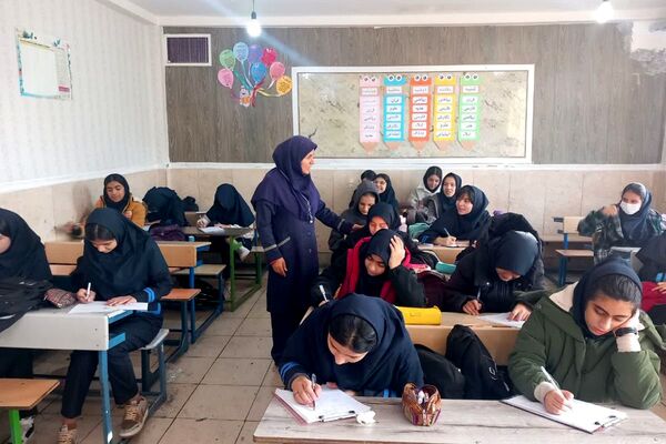 برگزاری آزمون شبه تیمز شماره۲ در دبیرستان ارمغان