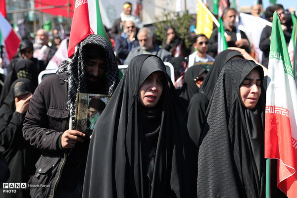 چهلمین روز شهادت رهبر شهید انقلاب اسلامی - تهران