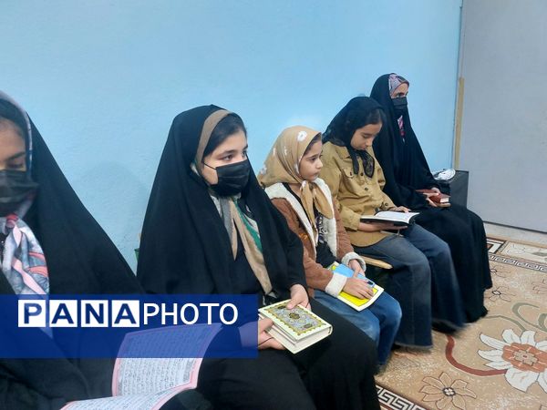 دارالقرآن نینوا حاجی‌آباد میزبان آزمون ارزیابی حافظان قرآن کریم