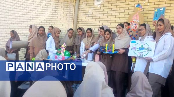 مشارکت فعال دبیرستان نمونه‌‌دولتی آسیه در همایش پژوهش‌‌سرای دانش‌‌آموزی