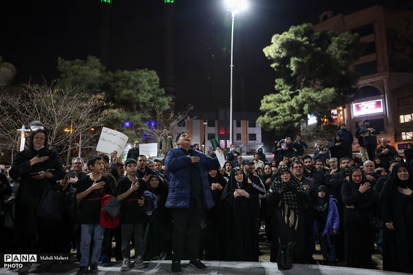 مراسم عزاداری در سوگ رهبر شهید انقلاب