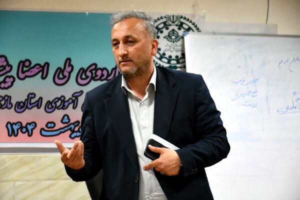 پیش‌اردوی ملی تشکیلات پیشتازان دختر در مازندران 