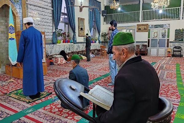 گذری بر اولین روز اعتکاف دانش آموزی سه روز در بهشت، شهر بار نیشابور