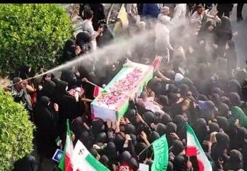 تشییع باشکوه پیکر پاسدار شهید امیر ناصری در رودان