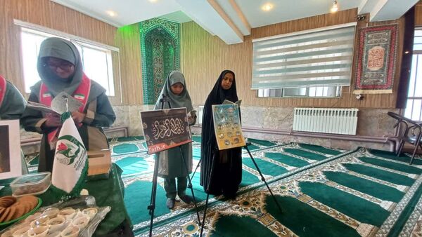 سه شنبه های مهدوی در دبستان شاهد تحقیقی ناحیه 6 