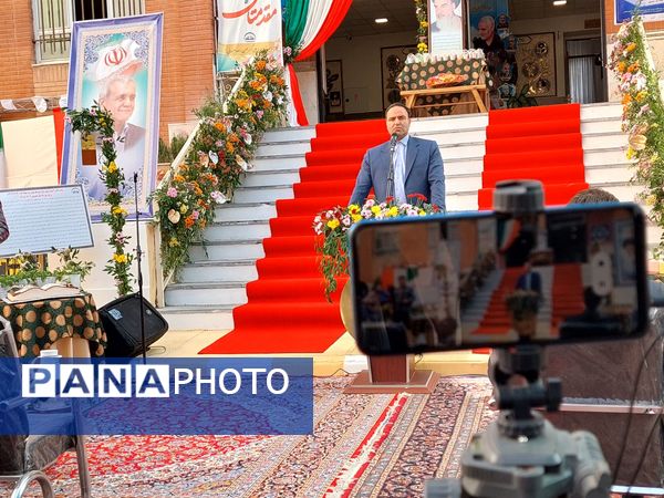 زنگ جوانه ها در مشهد به صدا در آمد