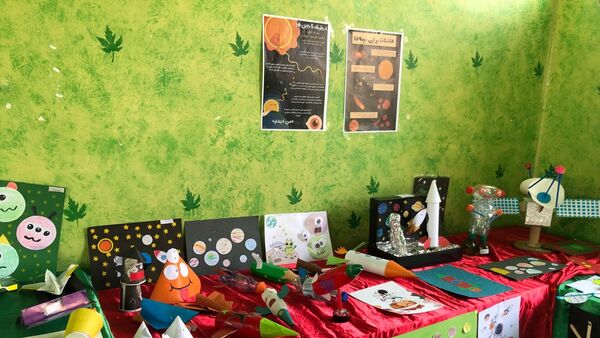 نمایشگاه آثار هفته جهانی فضا در حاجی‌آباد