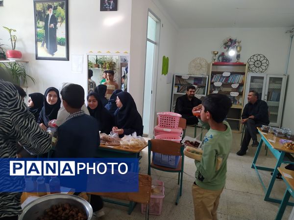 برگزاری بازارچه دانش‌آموزی در مدرسه امیرکبیر ایجرود