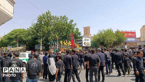 مراسم عزاداری تاسوعای  حسینی در حسینیه ابوالفضلی کاشمر 
