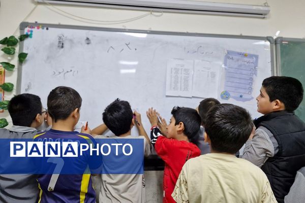 برگزاری انتخابات شورای دانش آموزی در مدارس ناحیه دو شهرری 