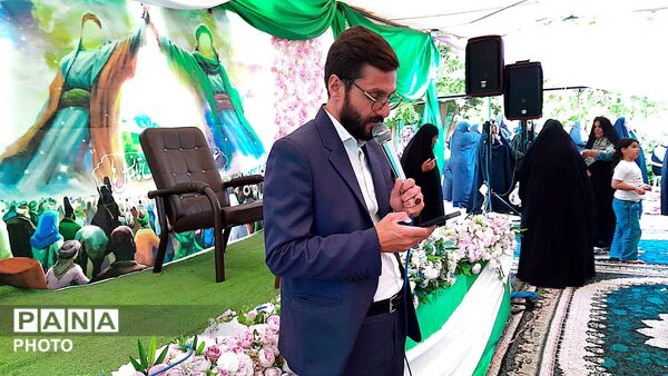 جشن باشکوه عید غدیر در پارک بانوان شهرستان درگزین برگزار شد