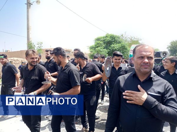 بزرگترین همایش روز عاشورای حسینی در دهنو خلیل‌آباد