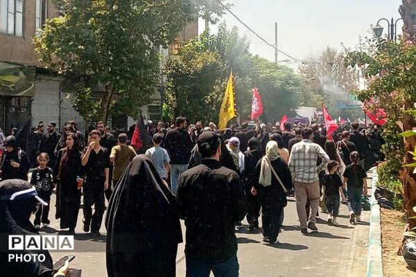 اربعین در قاب تهران؛نگاهی به دلدادگان مسیر