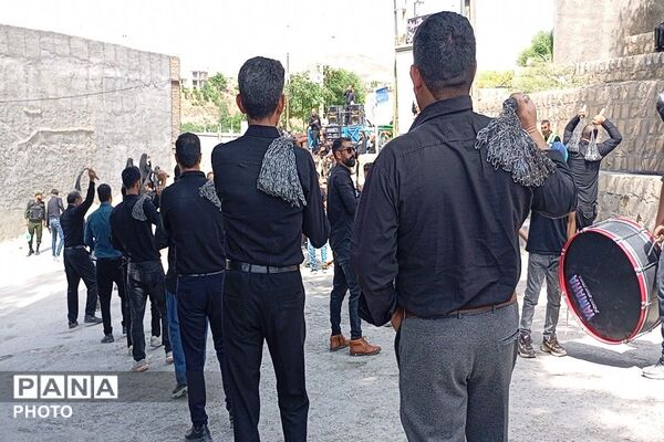 آیین باشکوه عزاداری امام حسین علیه السلام در روز عاشورای حسینی-۲