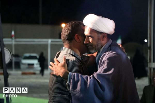 قرار خستگی‌ناپذیر مردم فهرج در میدان دفاع ملی