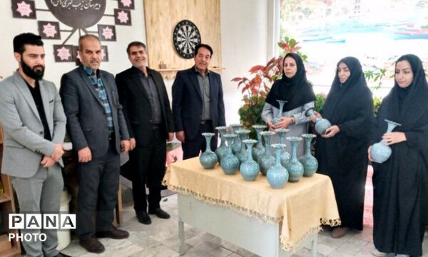 تجلیل از مقام شامخ فرهنگیان منطقه سردرود