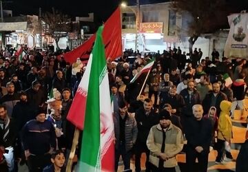 تجمع باشکوه مردمی  برای خونخواهی رهبر شهید در شهرستان بهار