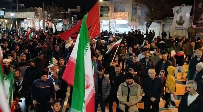 تجمع باشکوه مردمی  برای خونخواهی رهبر شهید در شهرستان بهار