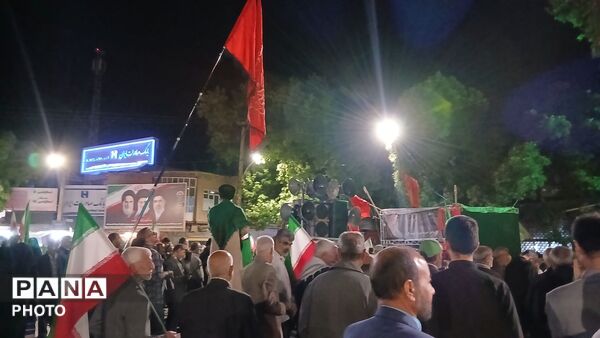 خیابان؛ آوردگاهِ همبستگی ملی