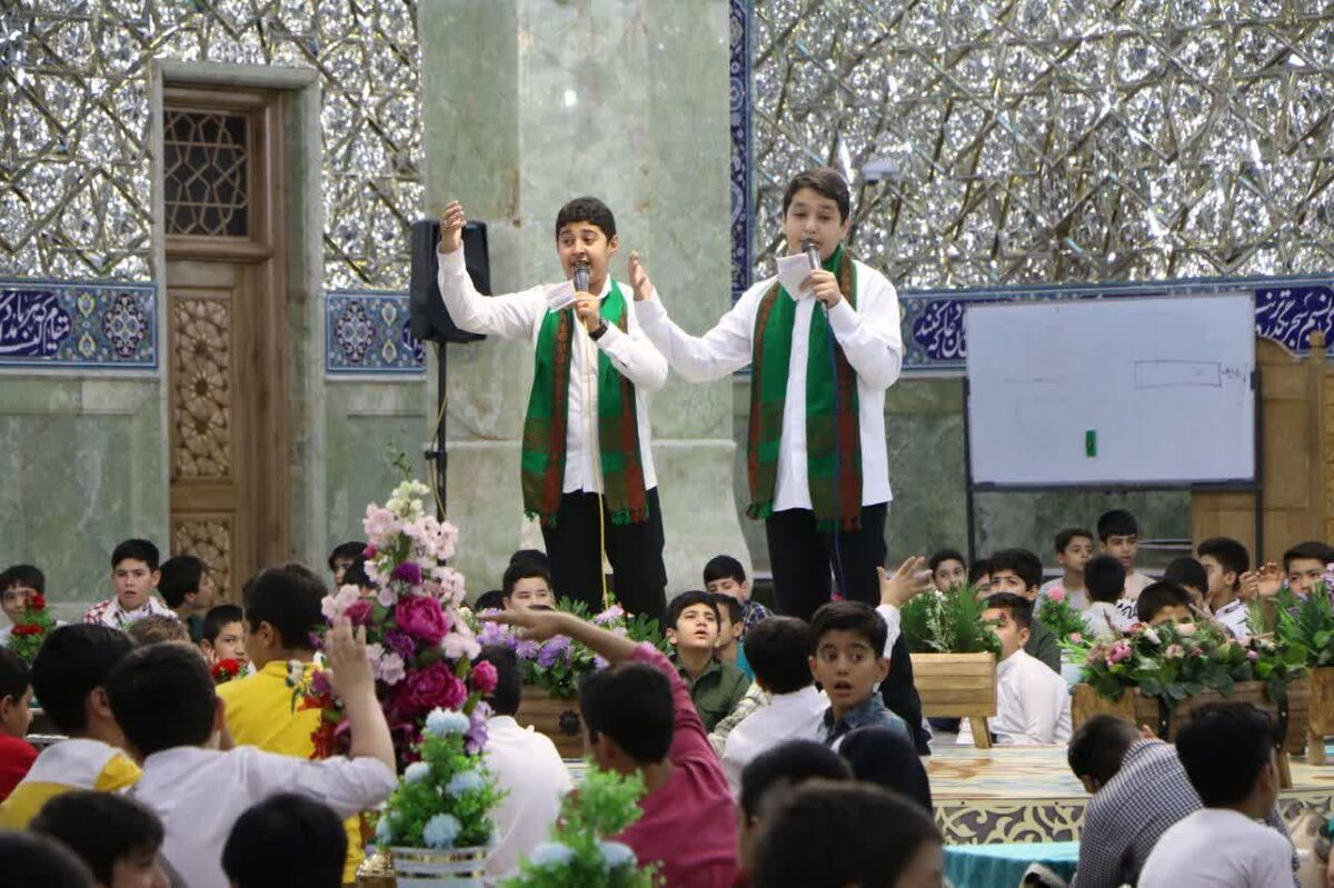 جشن‌ و سرور نوجوانان در مهمانی اخت الرضا(ع)