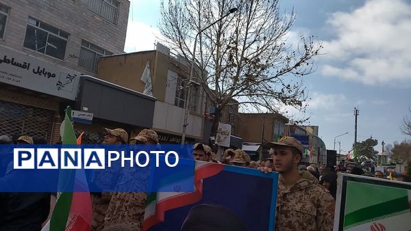 حماسه حضور مردم کاشمر در ۲۲ بهمن از قاب پانا