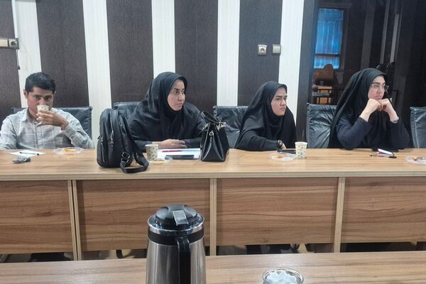 جلسه توانمندسازی نیروی های جدید الاستخدام حوزه پرورشی اداره آموزش و پرورش کهریزک 