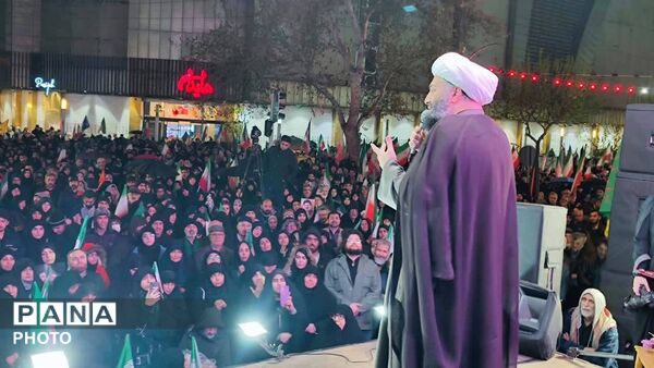 خروشان جمعیت در سراسر مناطق تهران