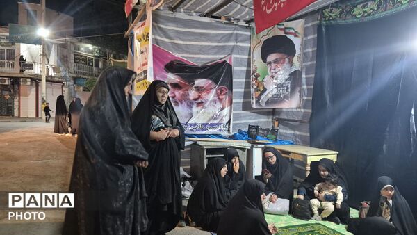 فارسان سیاه‌پوش محرم شد
