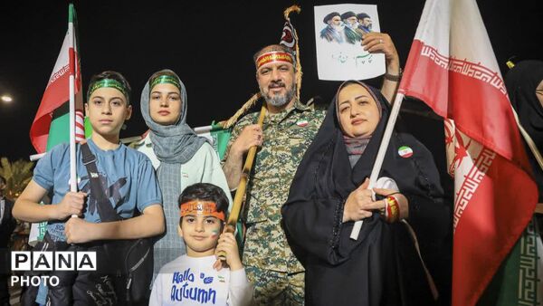 فردیس؛ تجلی عشق به ایران در قاب همبستگی