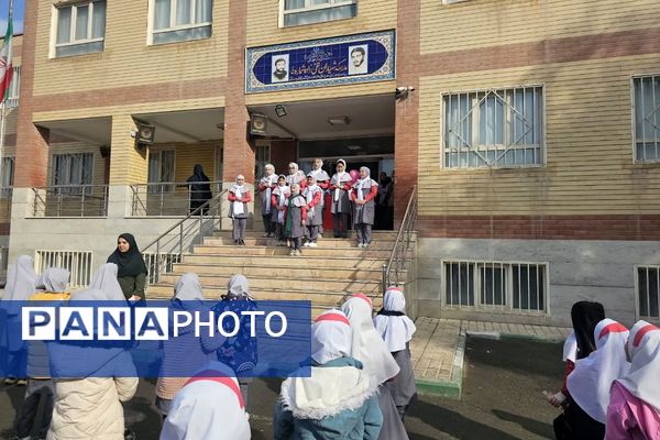 جشن میلاد حضرت فاطمه زهرا (س) در مدارس کهریزک 
