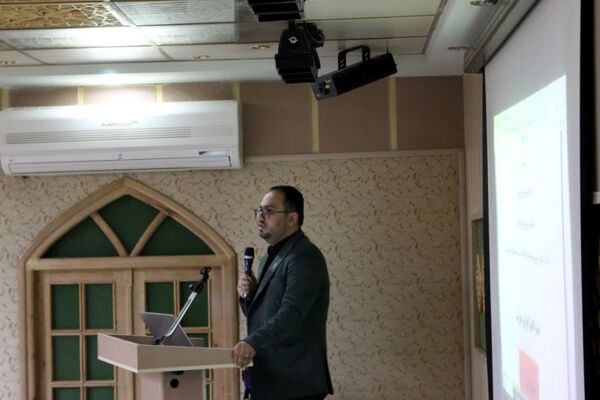 نشست تخصصی اجرای طرح نماد و لیگ جت در مدارس متوسطه ناحیه یک یزد