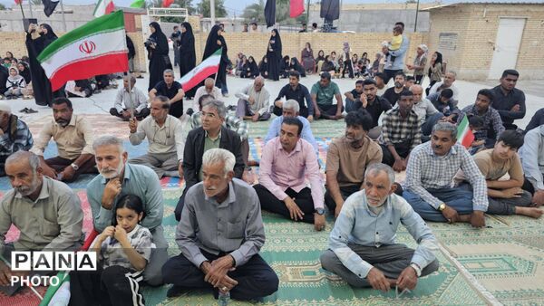 حضور کاروان پرچم آستان امام رضا(ع) در شهر شمیل بندرعباس