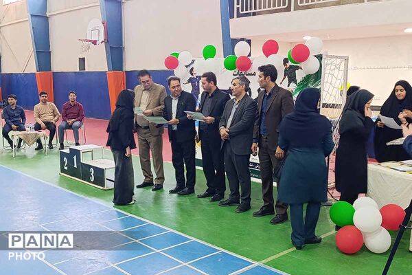 شور و نشاط ورزشی دانش‌آموزان دختران خراسان شمالی در قاب اختتامیه تابستانی