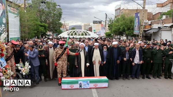 تشییع پیکر جانباز شهید «حاج سیامک حسین پناه اقدم» در مرند 