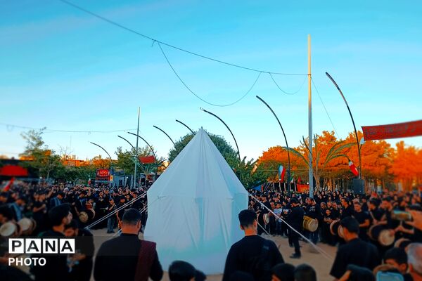 آیین خیمه‌سوزان در غروب عاشورای آباده