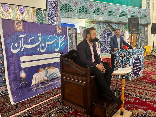 تلاوت آیات نور بخش قرآن در ایام بهار قرآن 