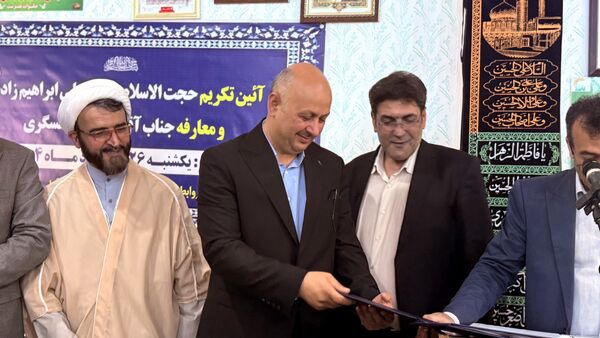 آیین تکریم و معارفه مدیر آموزش و پرورش آمل 