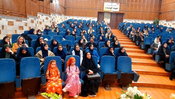 اختتامیه استانی چهل‌وسومین جشنواره فرهنگی و هنری «فردا» در کانون شهید فهمیده کرج