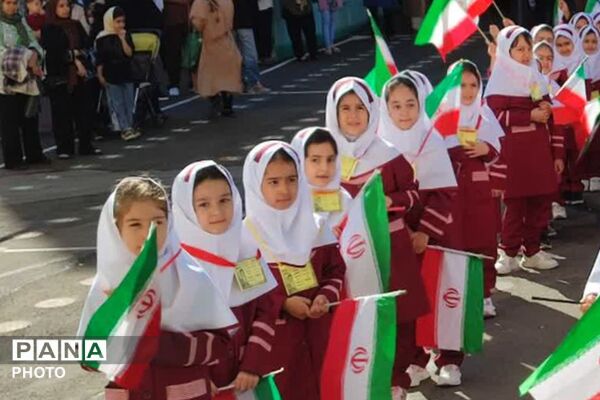 زنگِ مهر در بهارستان دو؛ از فرشته‌ها تا شکوفه‌ها