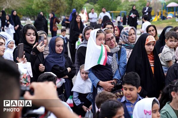 جشنواره ملی میناب ۱۶۸ با حضور ۱۶۸ نوآموز کودکستانی‌