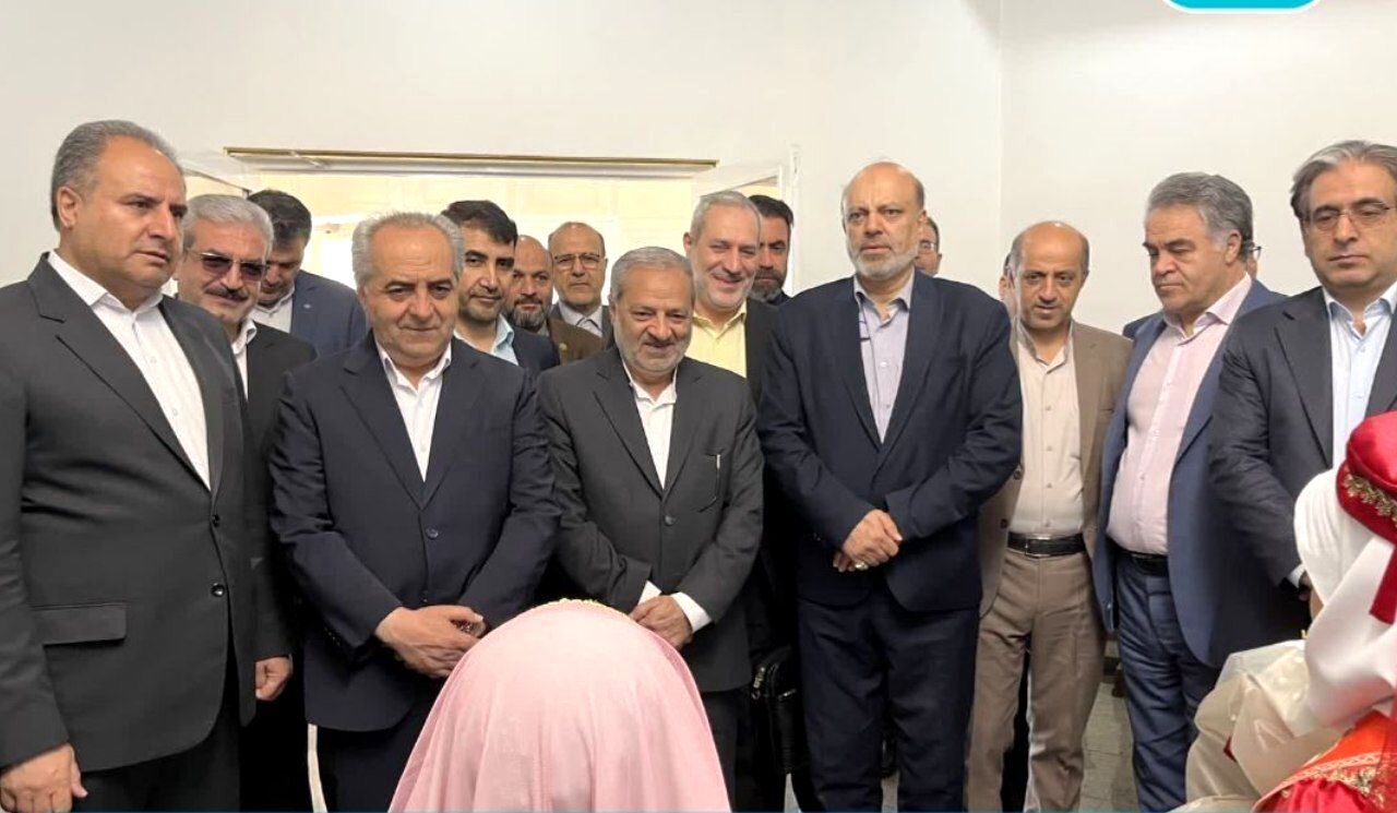 وزیر آموزش و پرورش وارد تبریز شد